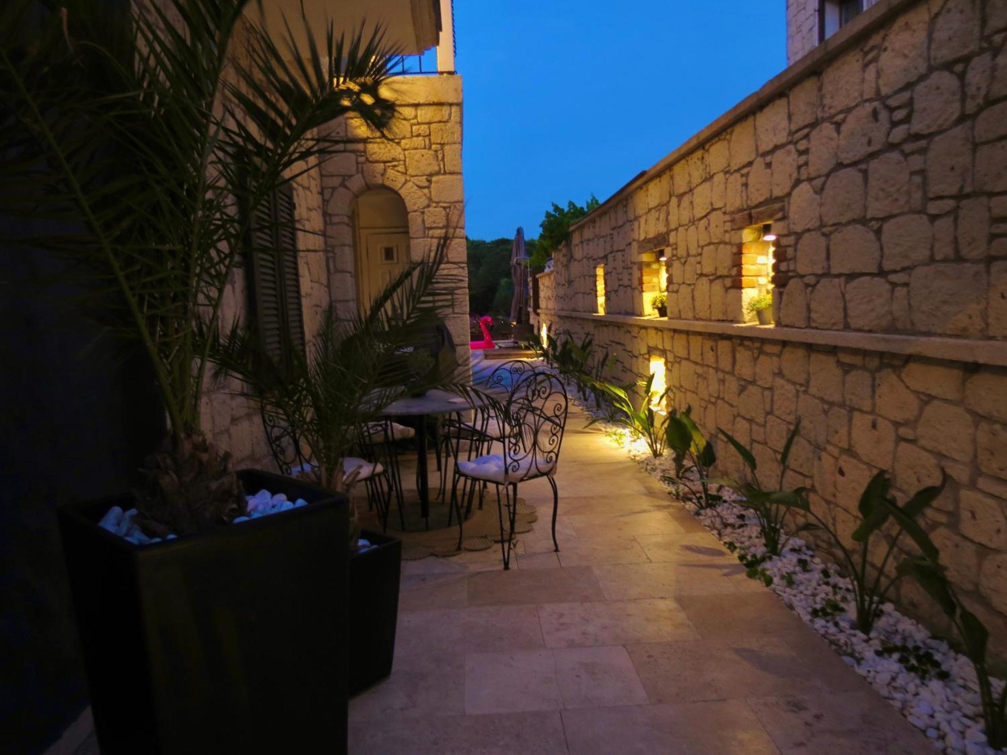 Fedora Otel อาเลอเจอติ ภายนอก รูปภาพ